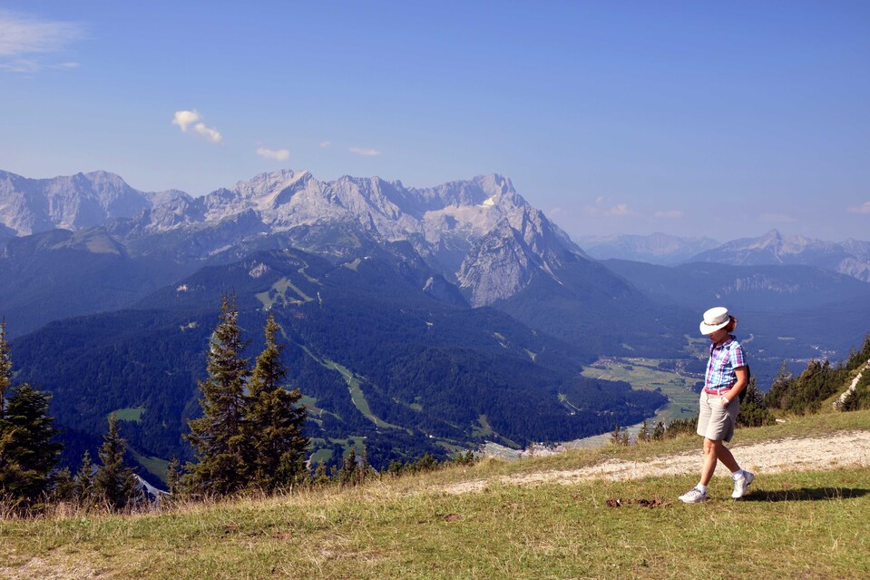  J30 - Route des Alpes - Garmish Partenkirchen vu du Wanck