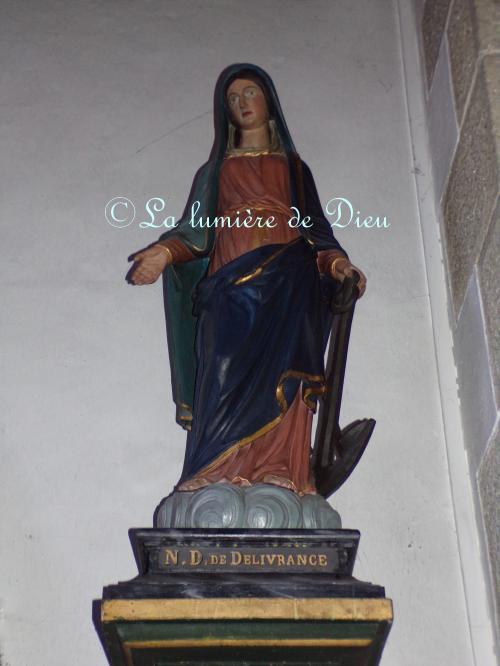 Gâvres, l'église Saint Gildas