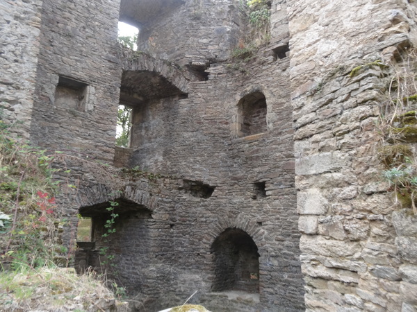 L'intérieur du chateau de Ranrouet(suite)