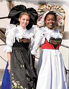 Les costumes alsaciens 45 - Tradition - Voyages - Vie