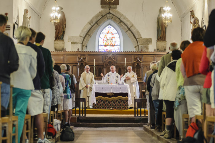 La participation active des fidèles durant la messe | Liturgie &amp; Sacrements
