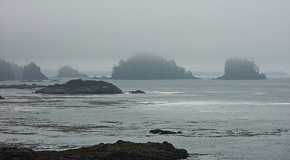 Jour 27 Ucluelet pointe phare iles