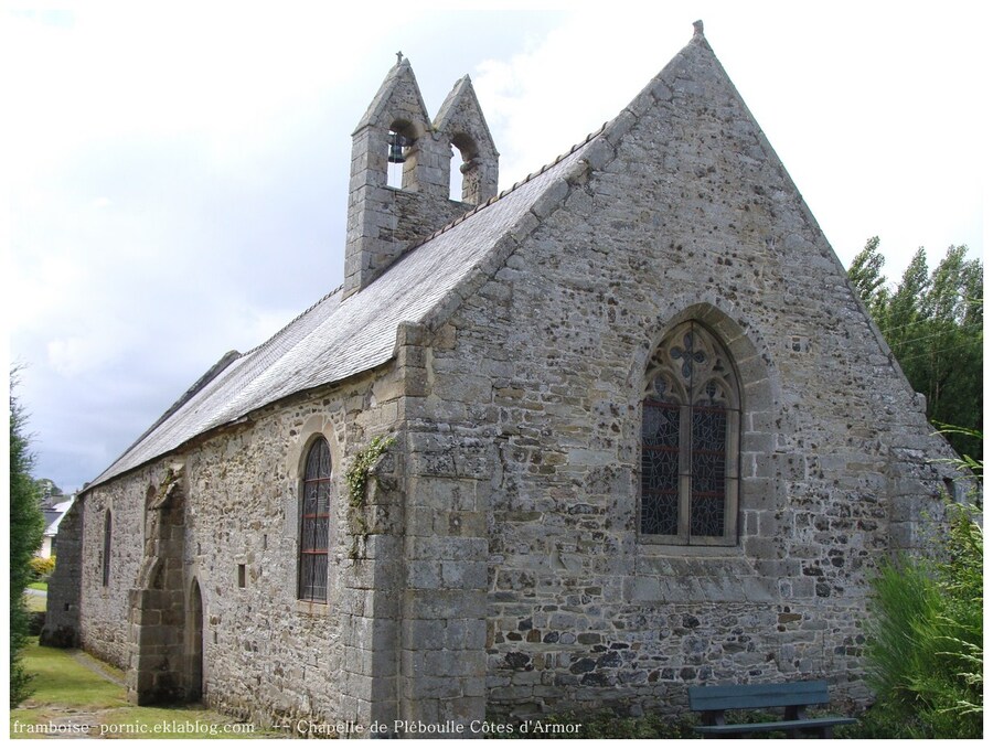 La Chapelle de Pléboulle dans les Côtes d'Armor 