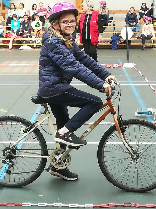 Piste cyclable, deuxième partie