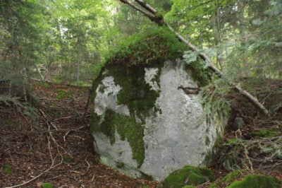 Blog de beaulieu : Beaulieu ,son histoire au travers des siècles, Rando.la Vallée de Jassat à Murol.22.09.2014