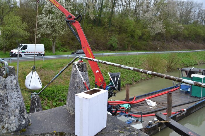 L'écluse de Givry en travaux (suite)