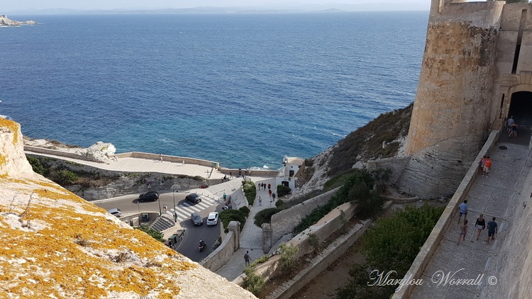 Corse : Bonifacio, balade hors les murs