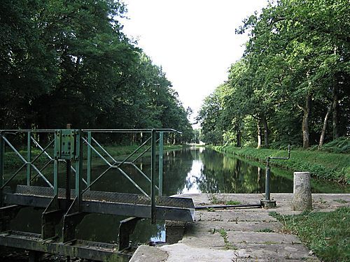 canal-Nantes-Brest.jpg