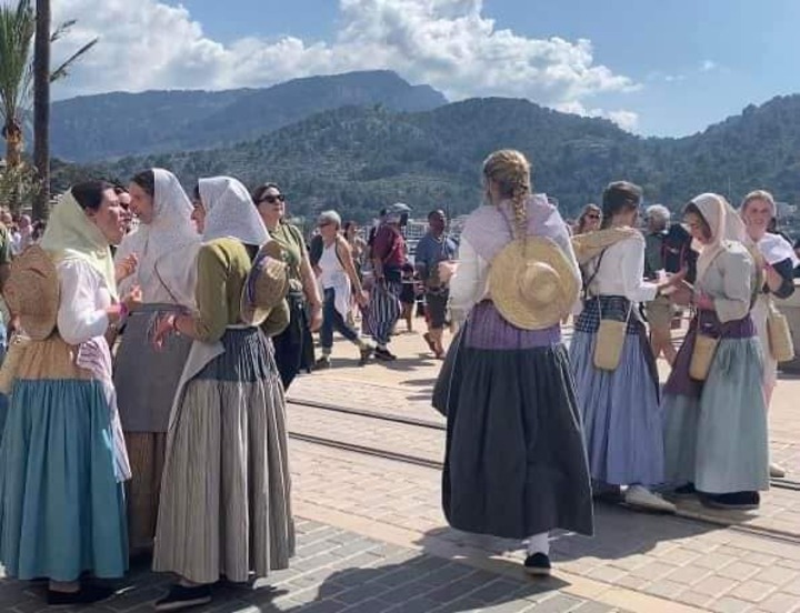 MAJORQUE - la fête Es Firo à puerto soller 