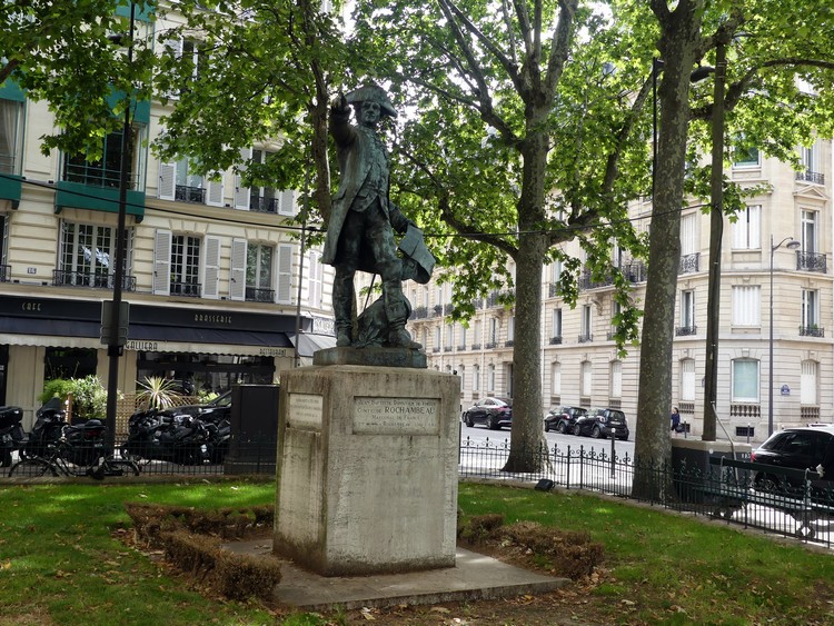 Place Rochambeau