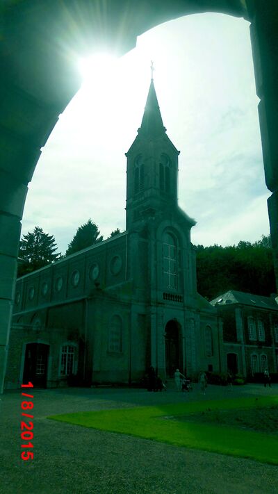 AVEC MES AMIES CHINOISES A L'ABBAYE AULNE