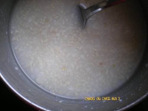 Petit déjeuner chinois : Porridge de millet - 小米粥