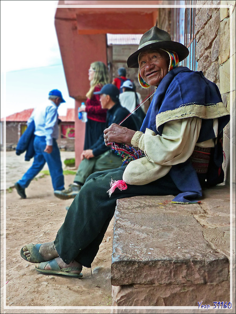 Les tricoteurs de l'île Taquile - Lac Titicaca - Pérou