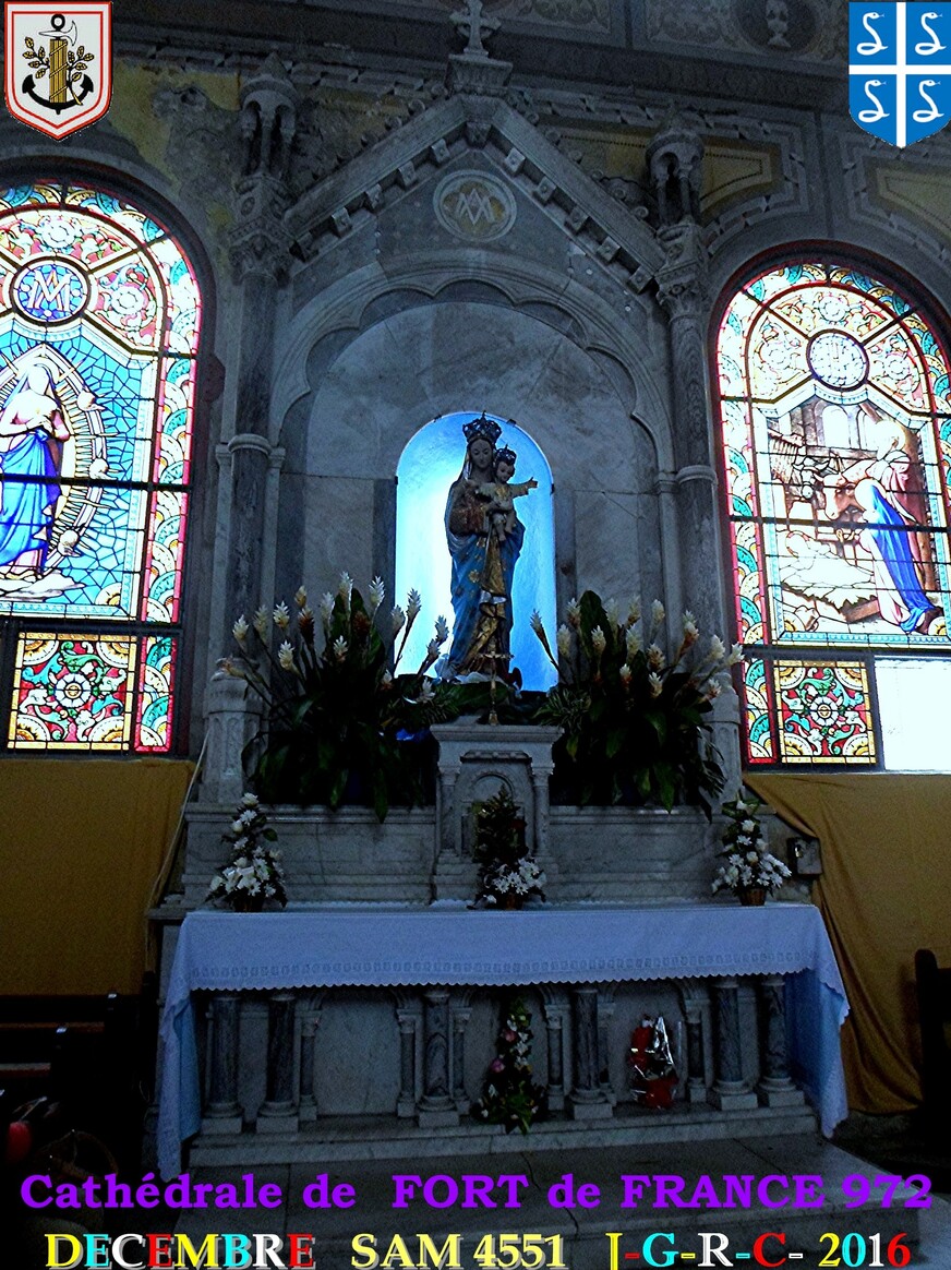 EGLISE DE MARTINIQUE:  Cathédrale de FORT de FRANCE    4/5       D   24/05/2017