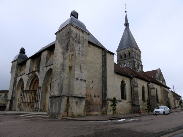 Randonnée au Lac du Der (5) : Musée du Protestantisme de Wassy et Abbaye de Montier-en-Der