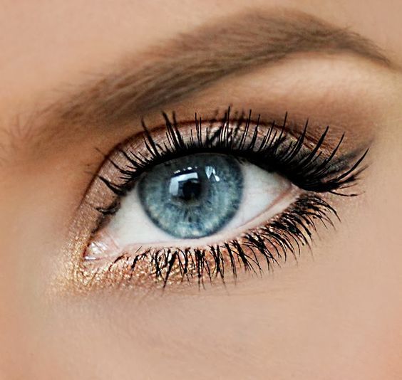 make up yeux bleus Plus: 