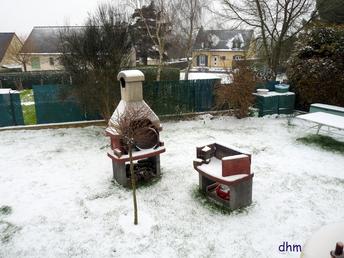 Première neige en Bretagne .