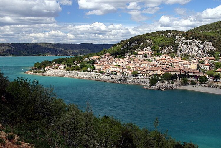 village Bauduen en PROVENCE