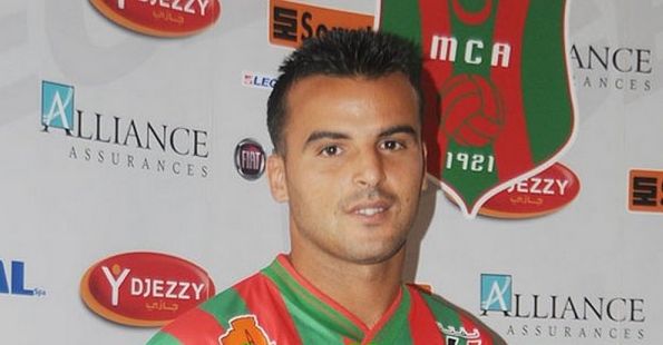 Senouci Benziane signe au MCA