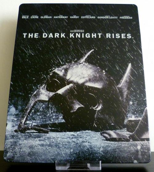 THE DARK KNIGHT RISES