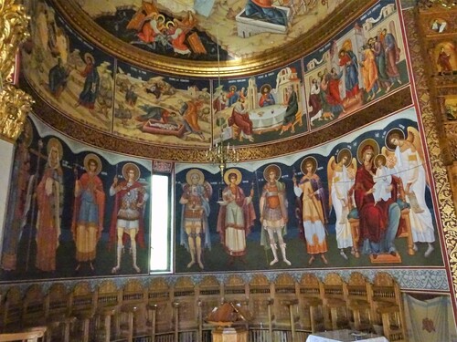 Les nouvelles églises du monastère Neamt en Roumanie (photos)