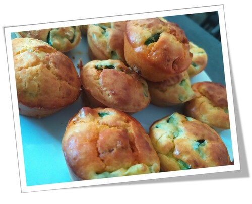 Muffins courgettes/chorizo/parmesan
