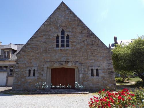 Plouharnel, l'abbaye Sainte Anne de Kergonan