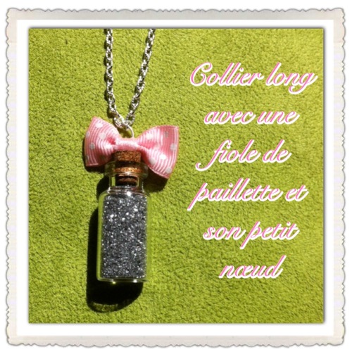 collier fiole paillette 