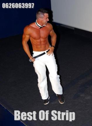 stripteaseur villefranche