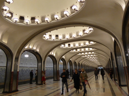 Voyage Transsibérien 2017, le 09/07, 2ème jour, Moscou, dans le métro