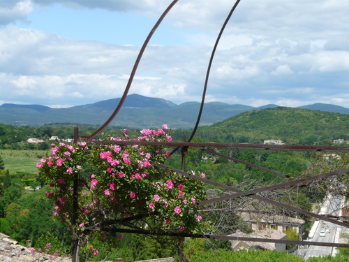 Ville de Grignan en drôme provençale