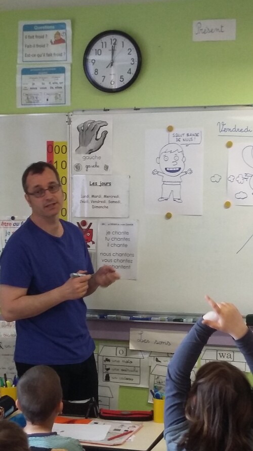 Intervention de l'auteur-illustrateur Mathis dans notre classe - 29.05.15