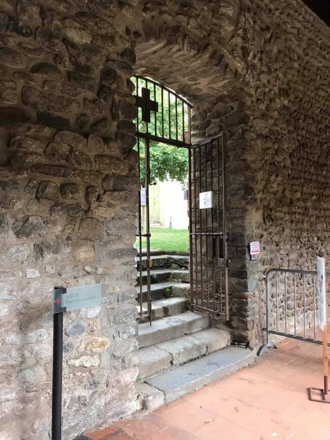 L'Abbaye Sainte Marie d'Arles sur Tech