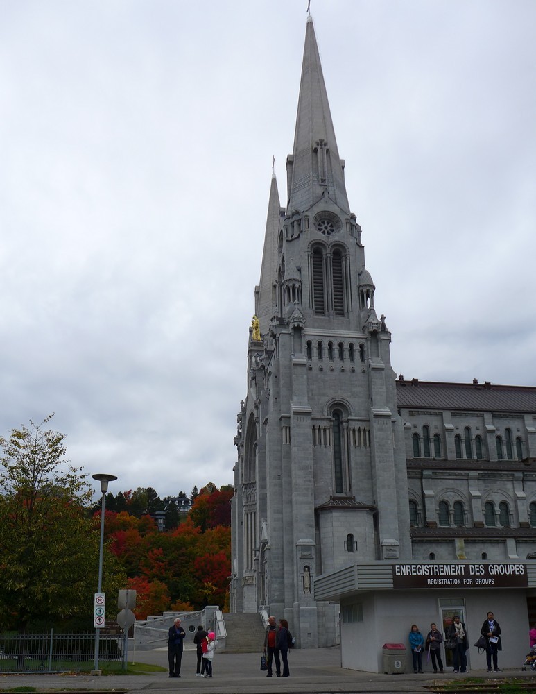 La basilique Sainte-Anne de Beaupré au Québec...