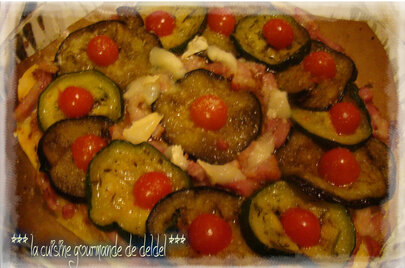 PIZZA AUBERGINES,COURGETTES TOATES CERISES,BOLOGNAISE