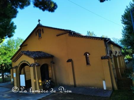 Mandelieu-la-Napoule, la chapelle Notre-Dame des Mimosas