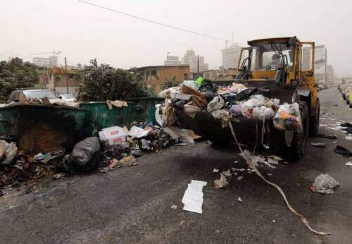 Le Liban : entre mer et montagnes...de déchets !