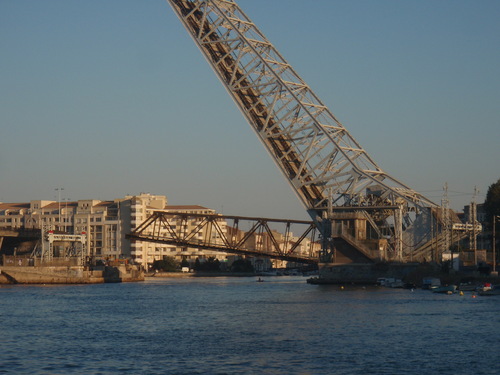 LE FIN DU VOYAGE , SETE AVANT L'ETANG DE THAU