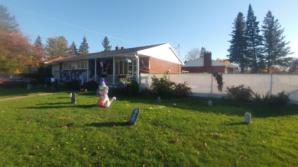 In Gatineau's Streets of Halloween