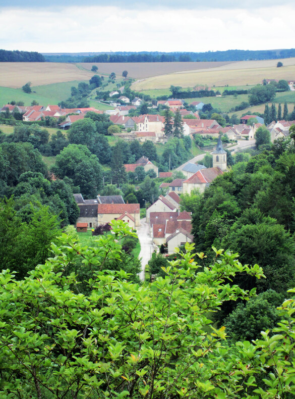 Un village châtillonnais et ses écarts : Etalente