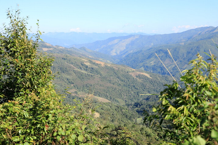 Deuxième jour de trek de Phouvieng au village de Yangpa