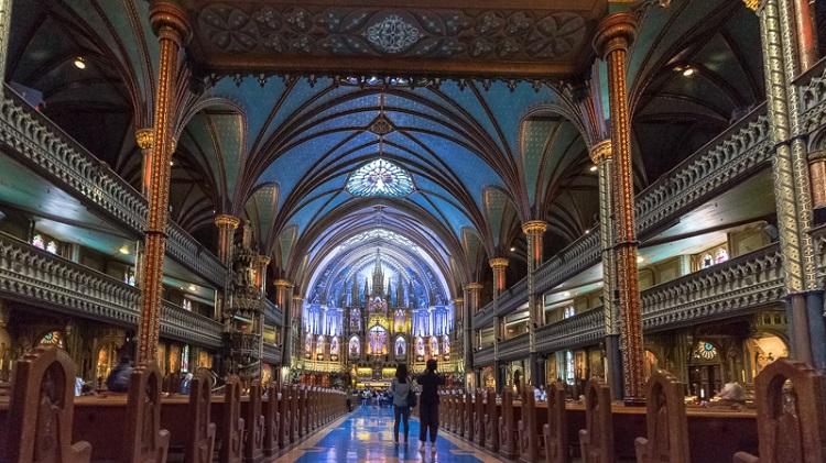 Montréal : Cathédrale Marie-Reine-du-Monde 1/2