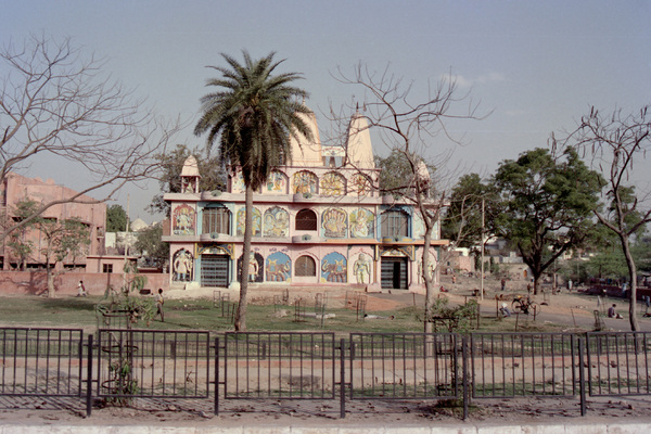 27 février 1992 : arrivée à Delhi