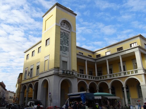 Le centre historique de Faenza en Italie (photos)