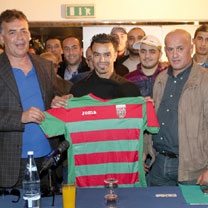 HADJ AISSA signe au Mouloudia