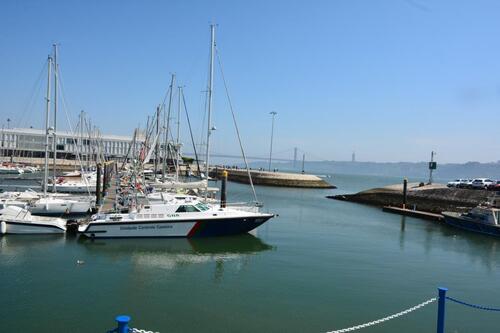 Le petit port de Belem à Lisbonne 