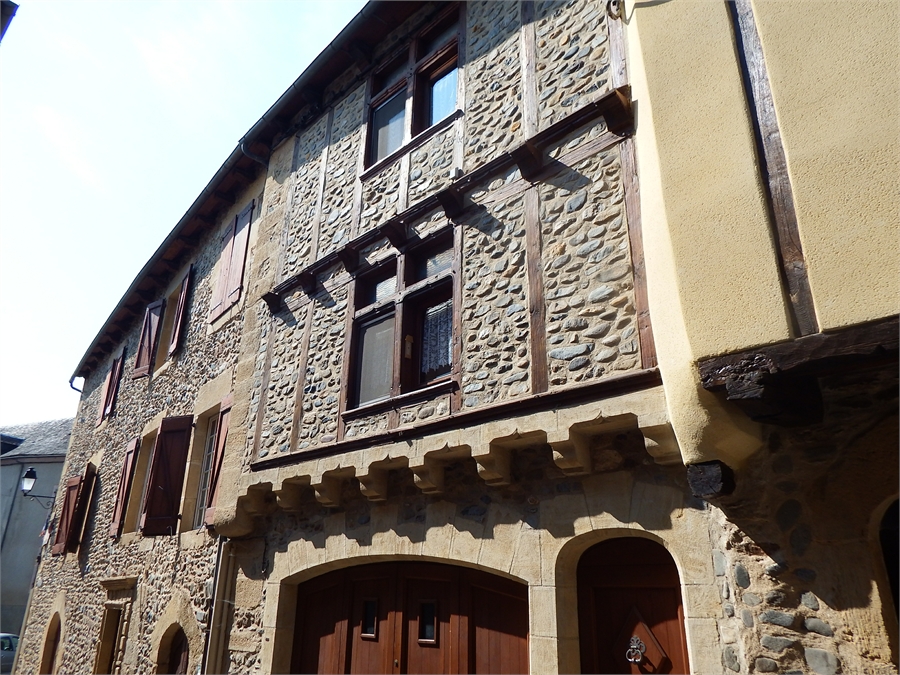 Saint Eulalie d'Olt en Aveyron