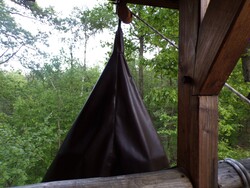 La cabane dans les arbres, à suivre ... 