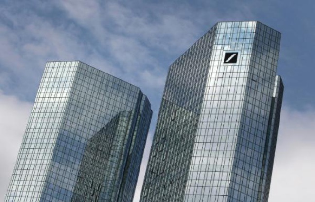 Le siège de la Deutsche Bank, le 9 juin 2015 à Francfort, en Allemagne