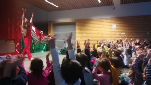Spectacle Noël en maternelle